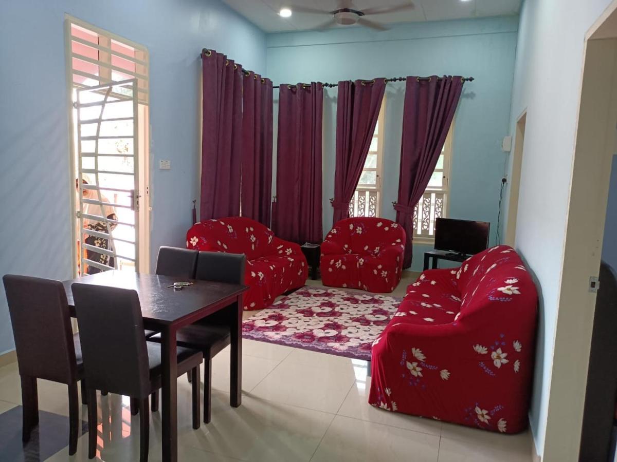 Bj Villa Homestay Kuala Terengganu Exterior foto